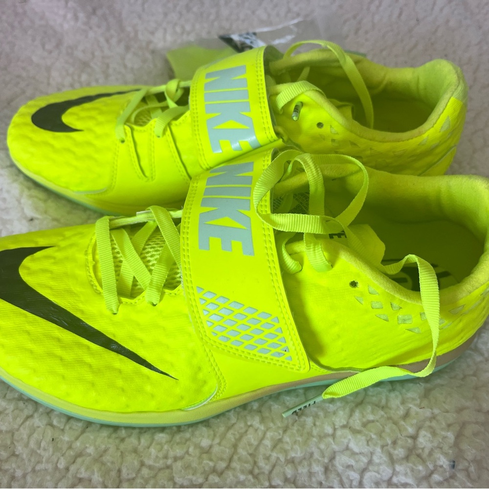 Nike High Jump Elite Track and Field Shoes - Men’s size 7.5, Women’s size 9.0